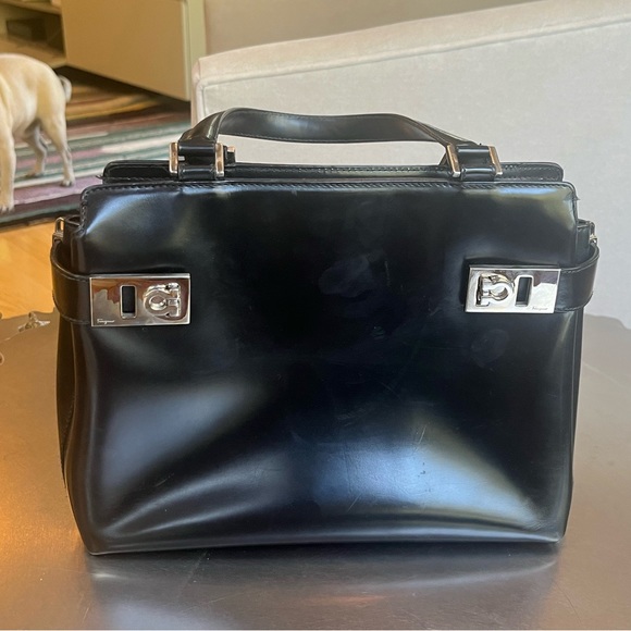FERRAGAMO Gancici structured handbag - Picture 2 of 8